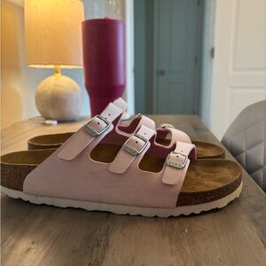 Birkenstock Light Pink Women's Sandals